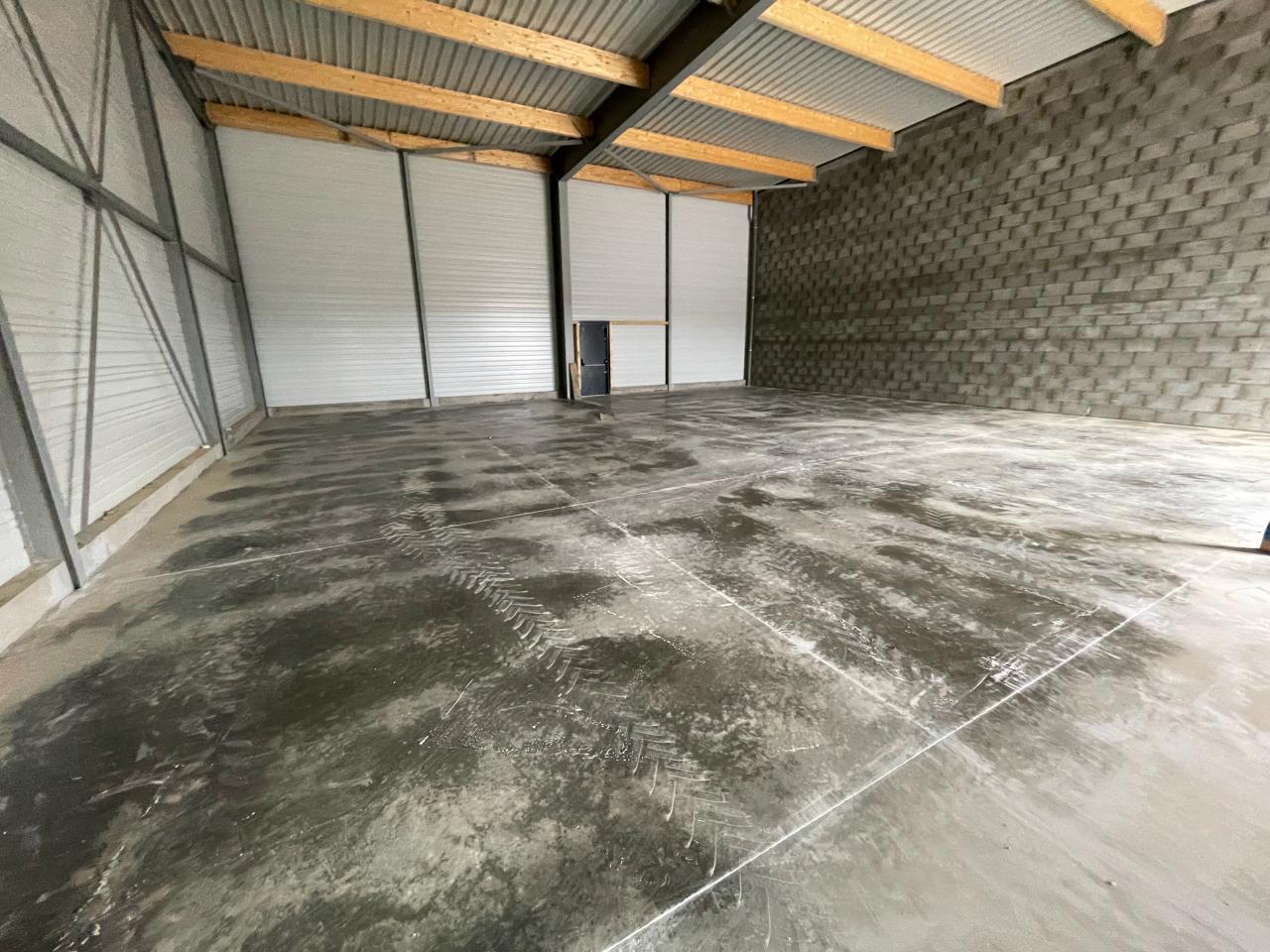 Local d'activité Liffré 640m² Vente local d'activité Liffré Ille-et-Vilaine OVACT2311813 1